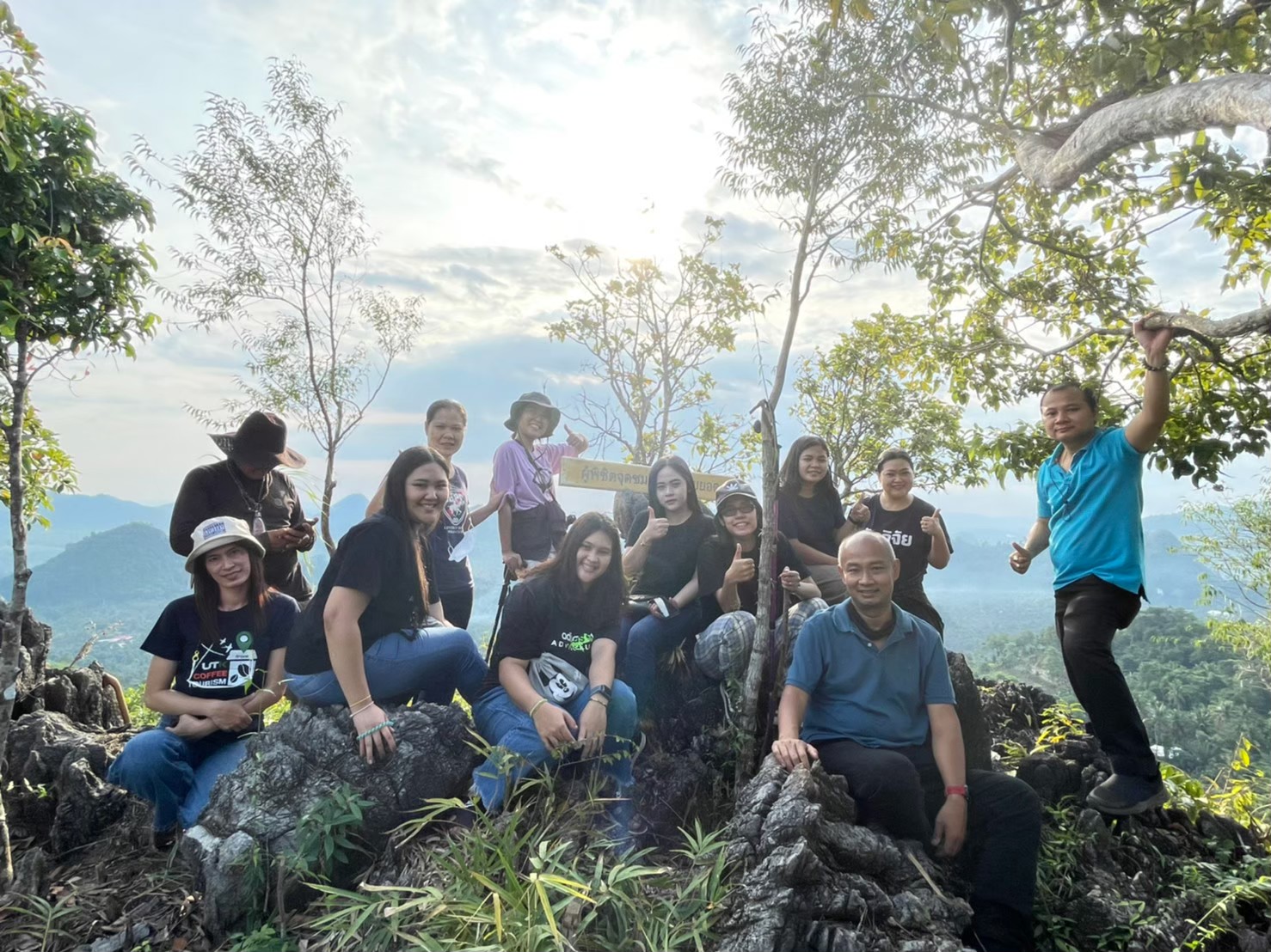 ท่องเที่ยวชุมชนถ้ำสิงห์